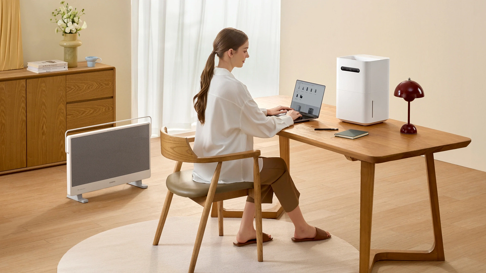 Smartmi Evaporative Humidifier 3 na biurku